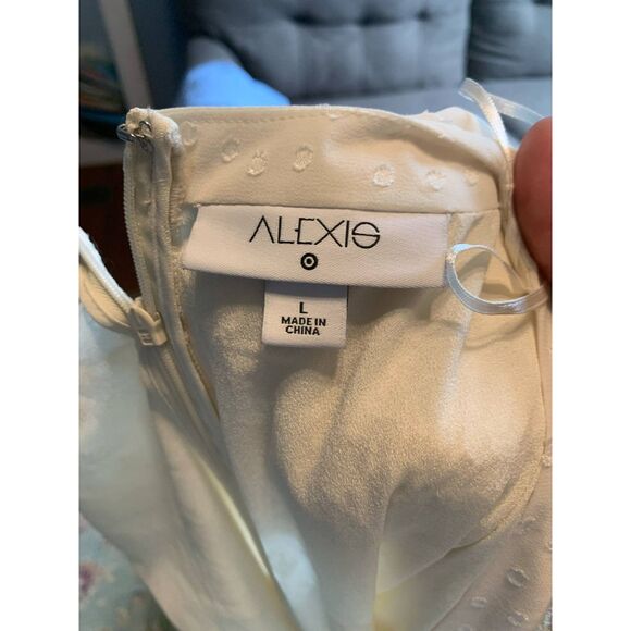 Alexis Cream Lace Cut Out Long Sleeve Dress, size L - Picture 6 of 7